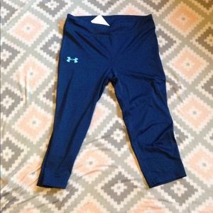 Under armor capris